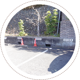 お車でも通院可能　駐車場3台完備